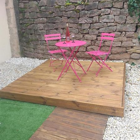 Gite Le Petit Muscat A Эгишем Экстерьер фото